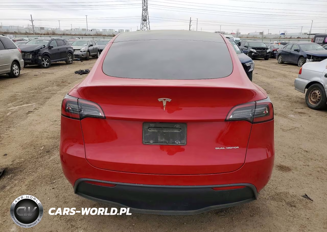 2023 Tesla Model Y VIN:7SAYGAEE6PF944229 - 6