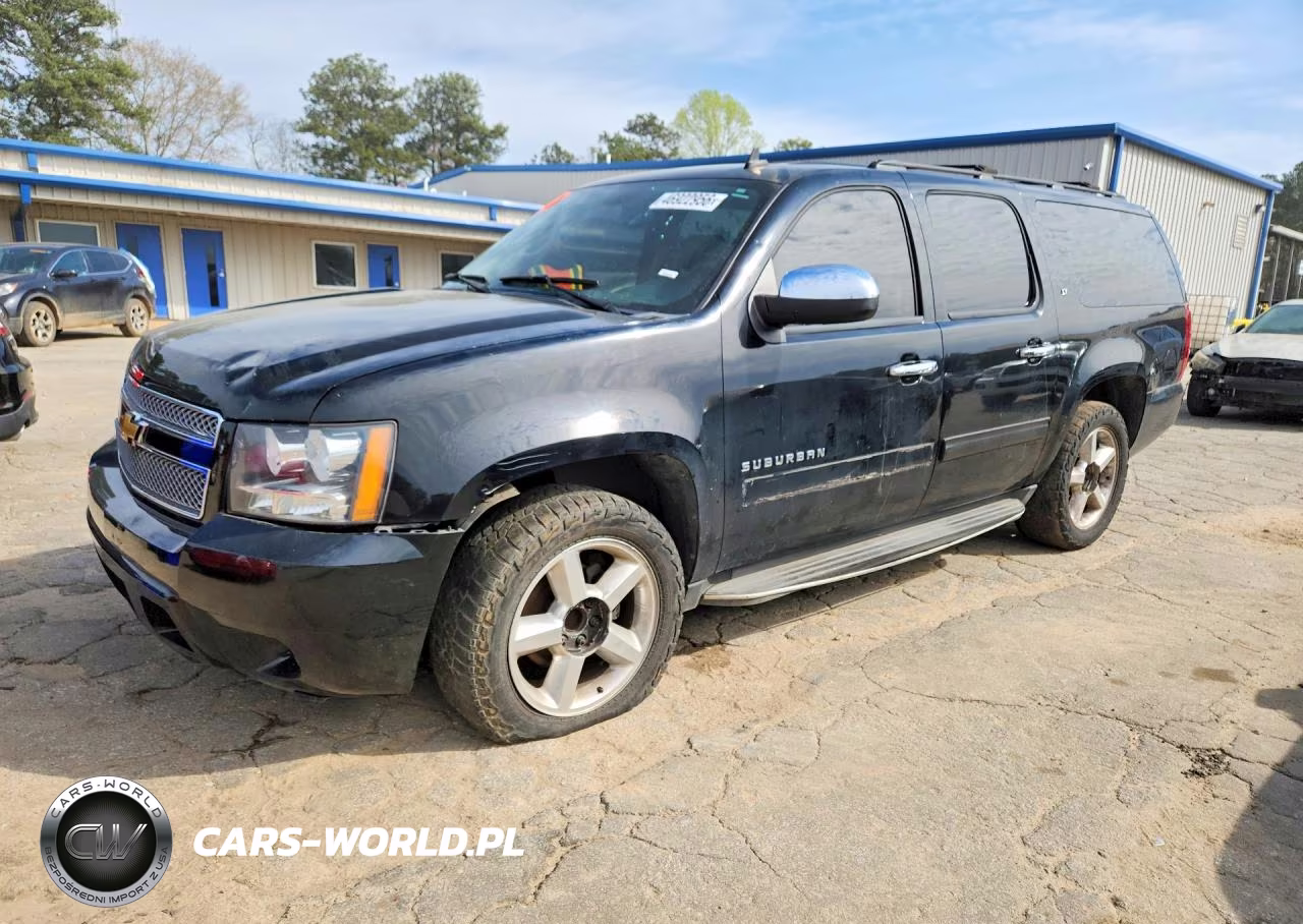 2013 Chevrolet Suburban C1500 Lt