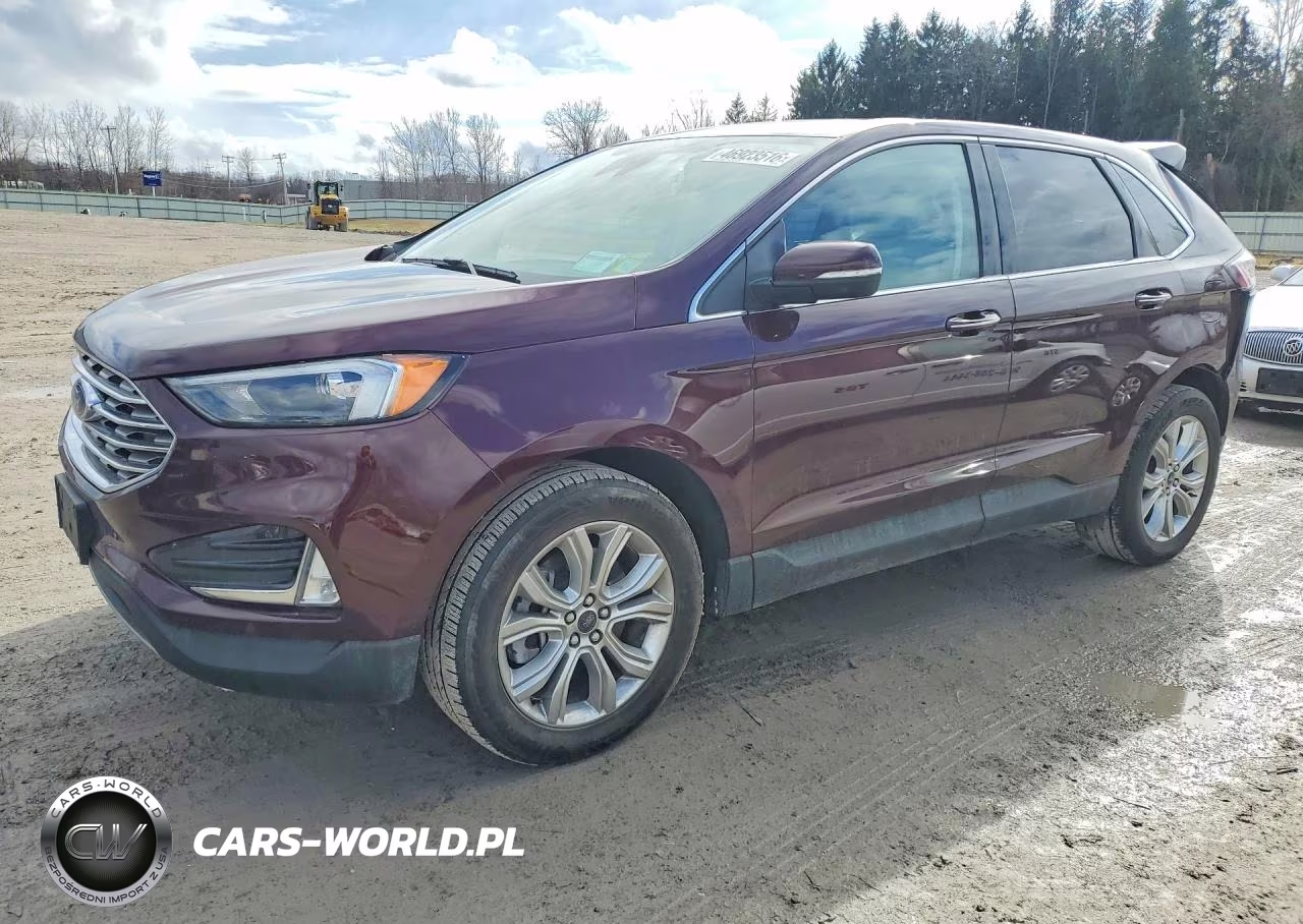 2023 Ford Edge Titanium