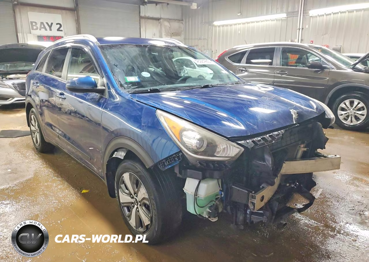 2018 Kia Niro Lx VIN:KNDCB3LC2J5147438 - 4