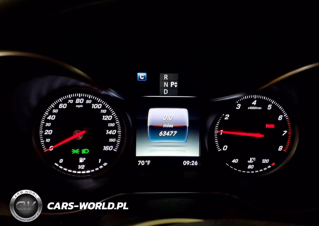 2016 Mercedes-Benz C 300 4Matic VIN:55SWF4KB8GU105300 - 9