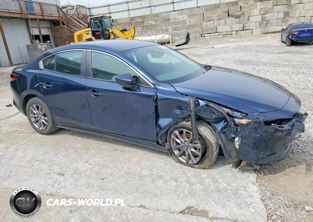 2024 Mazda 3 VIN:3MZBPAAM5RM406343 - 4