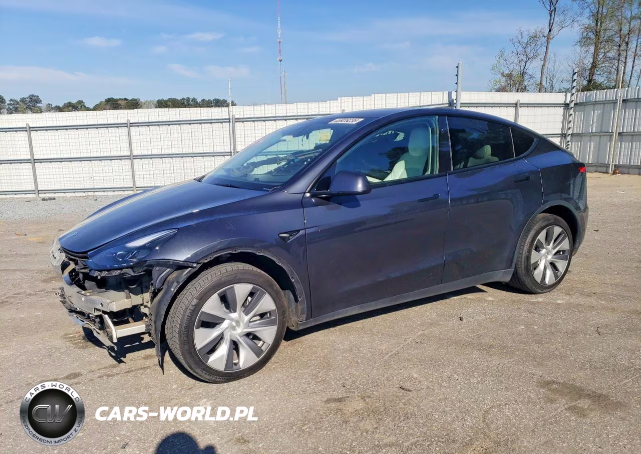 2024 Tesla Model Y – zdjęcie 1 z 12