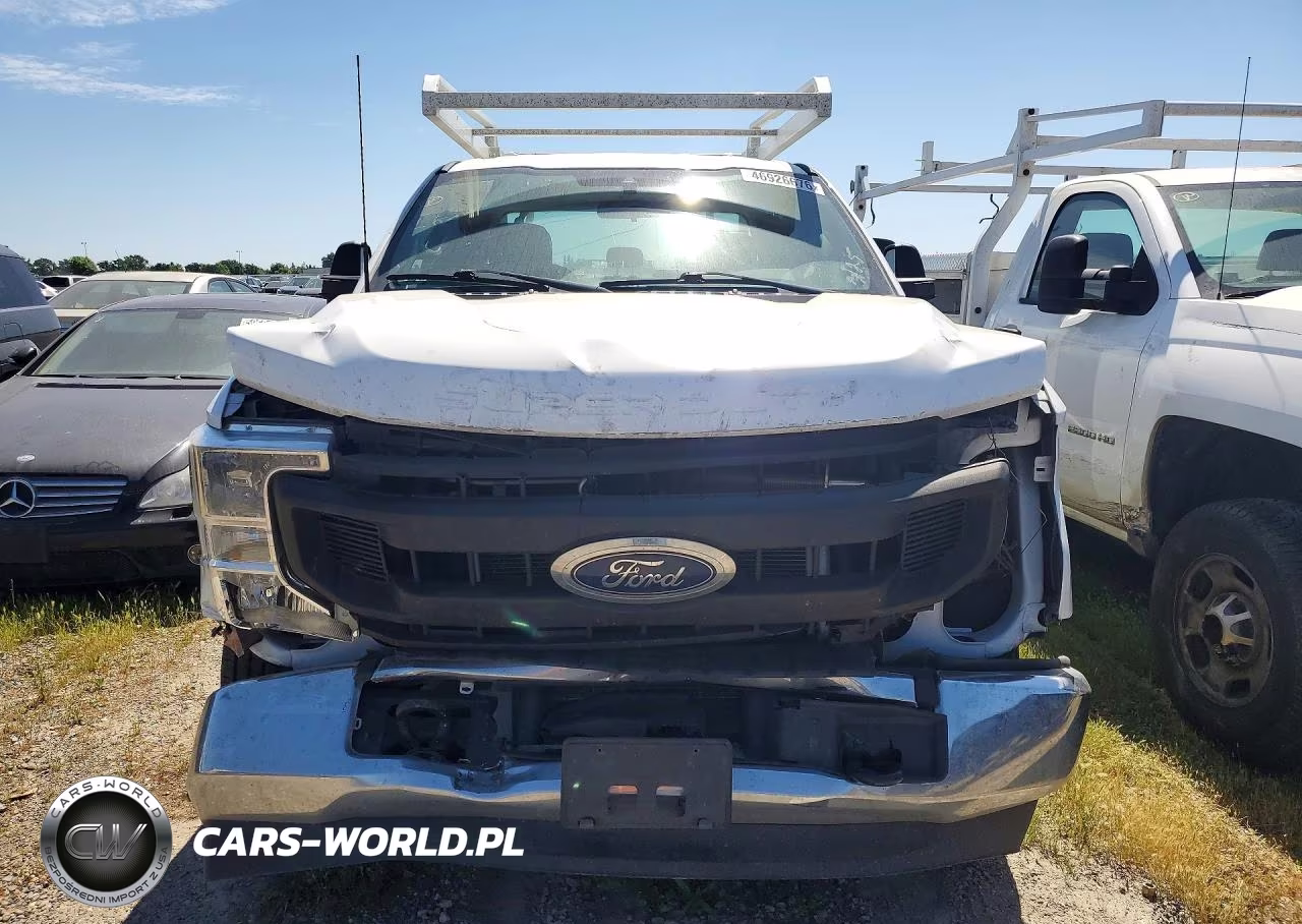 2022 Ford F250 Super Duty Utility - Service Truck VIN:1FD7X2A69NEF91329 - 5