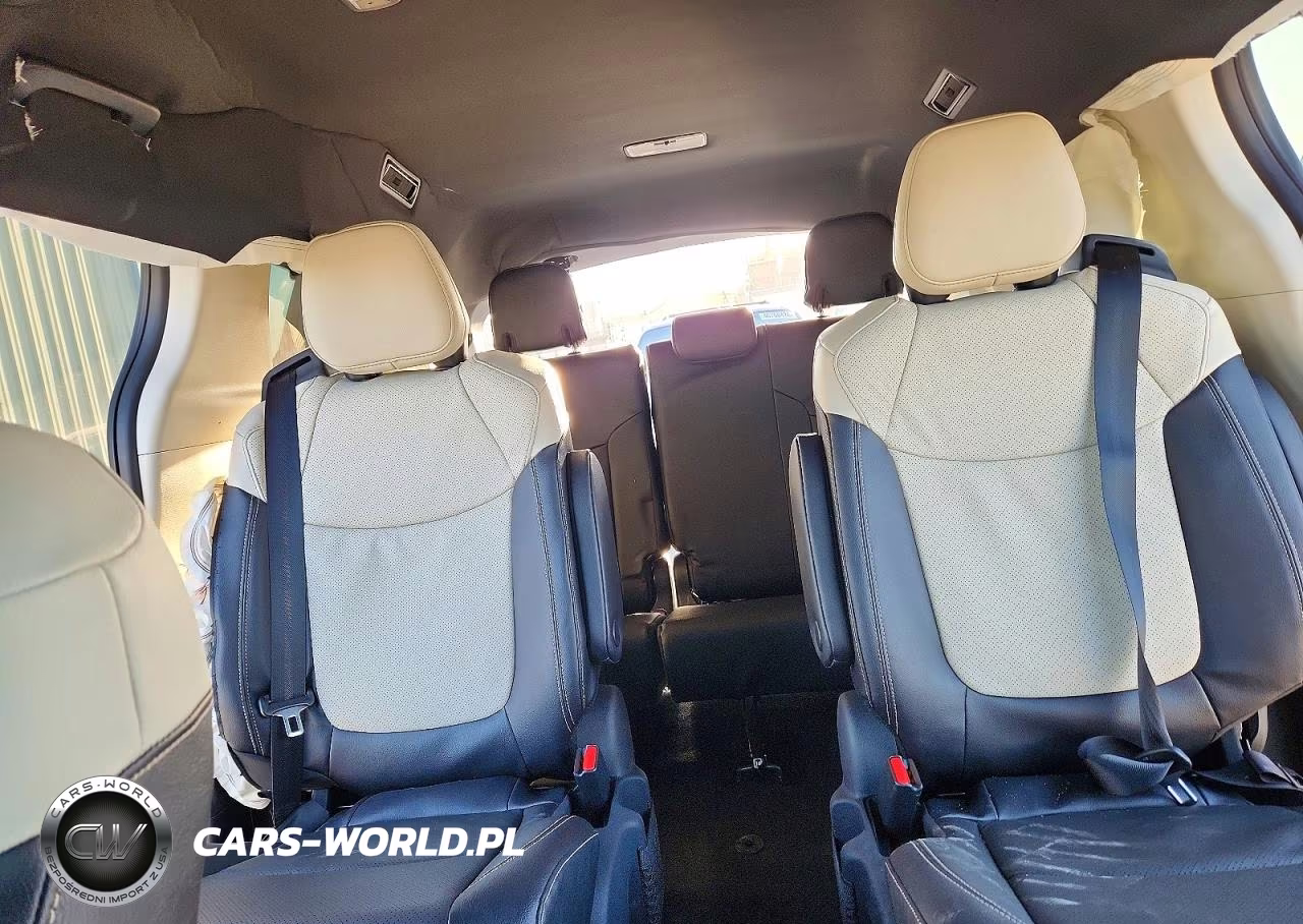 2026 Toyota Sienna Limited 7-Passenger VIN:5TDZSKFC4TS227188 - 10