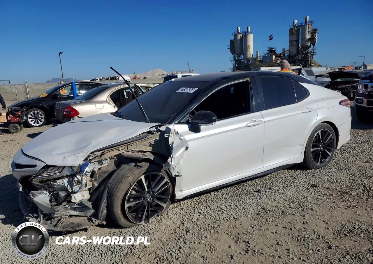 2020 Toyota Camry Xse