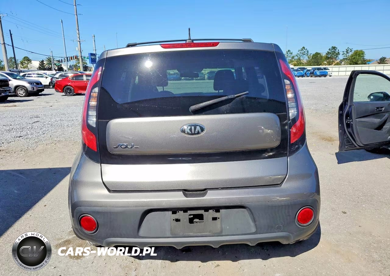 2017 Kia Soul Base VIN:KNDJN2A23H7475436 - 6