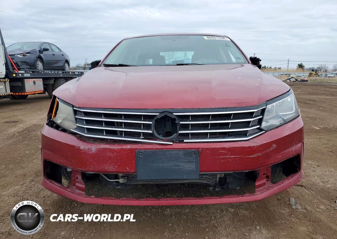 2016 Volkswagen Passat S VIN:1VWAT7A39GC032982 - 5