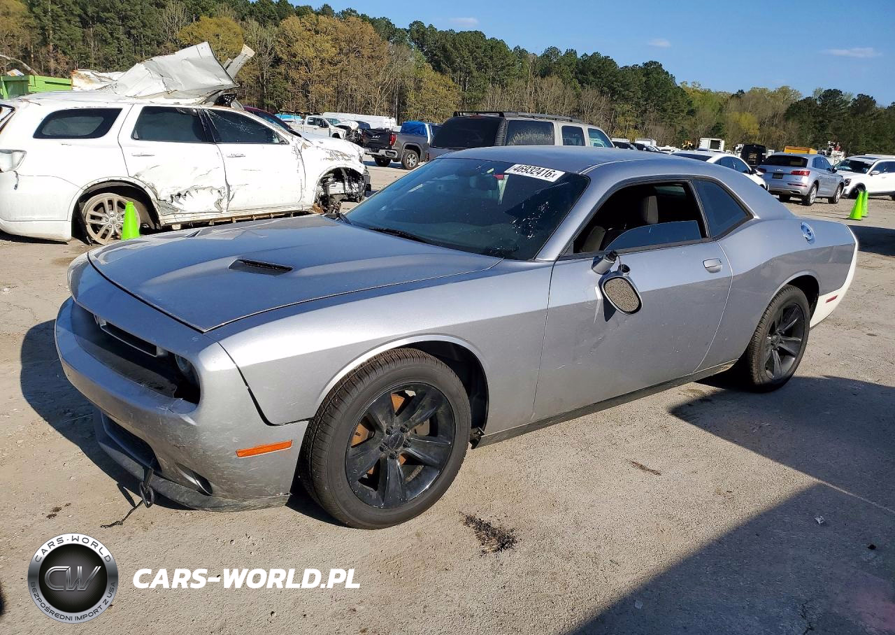 2016 Dodge Challenger Sxt