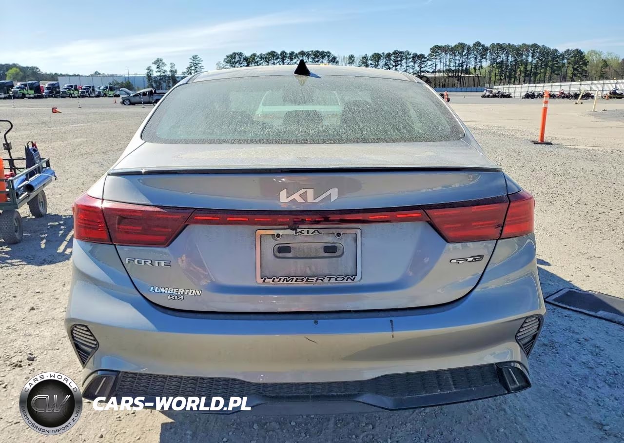 2023 Kia Forte Gt-Line VIN:3KPF54AD4PE542899 - 6