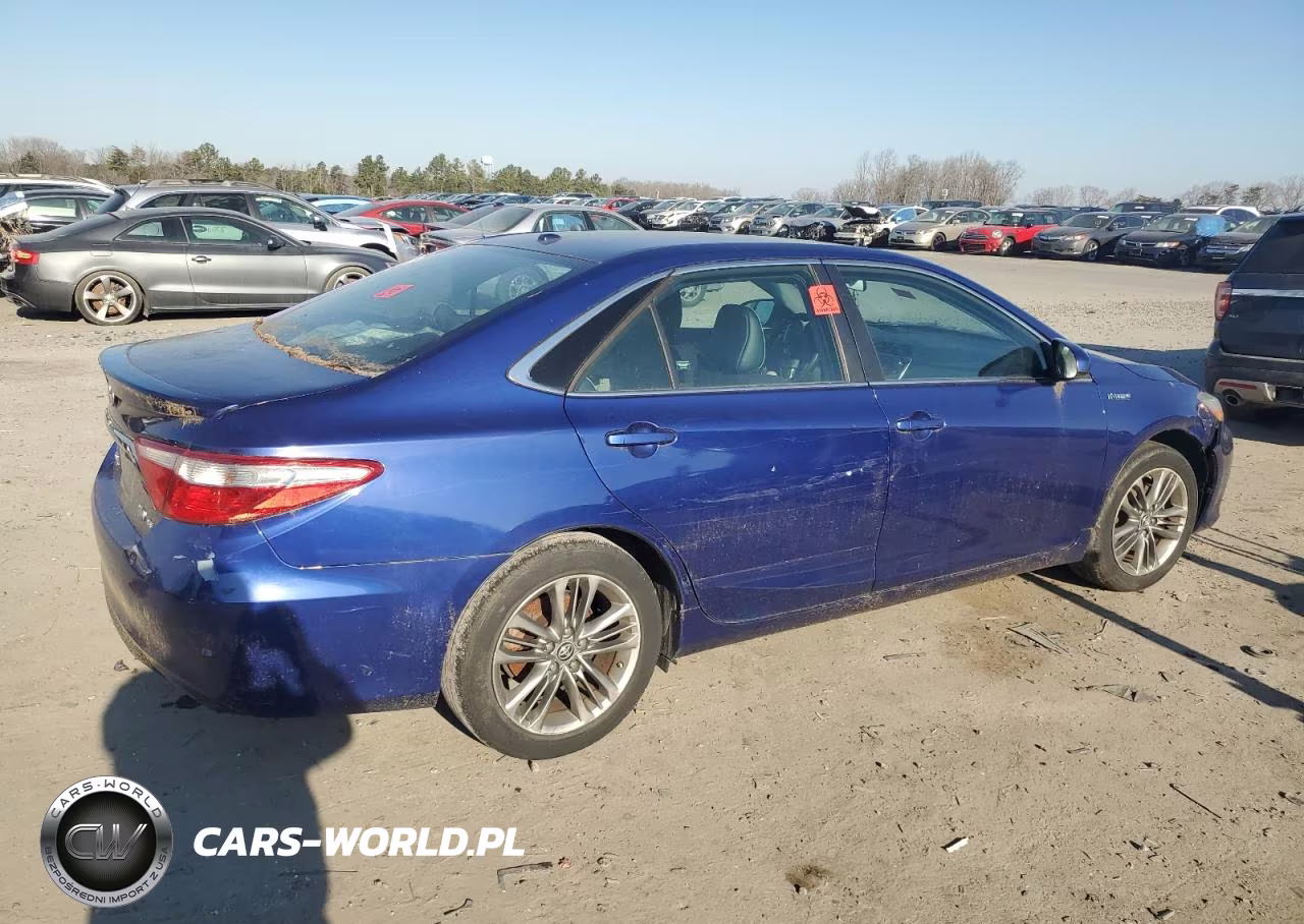 2015 Toyota Camry Hybrid VIN:4T1BD1FK2FU148935 - 3