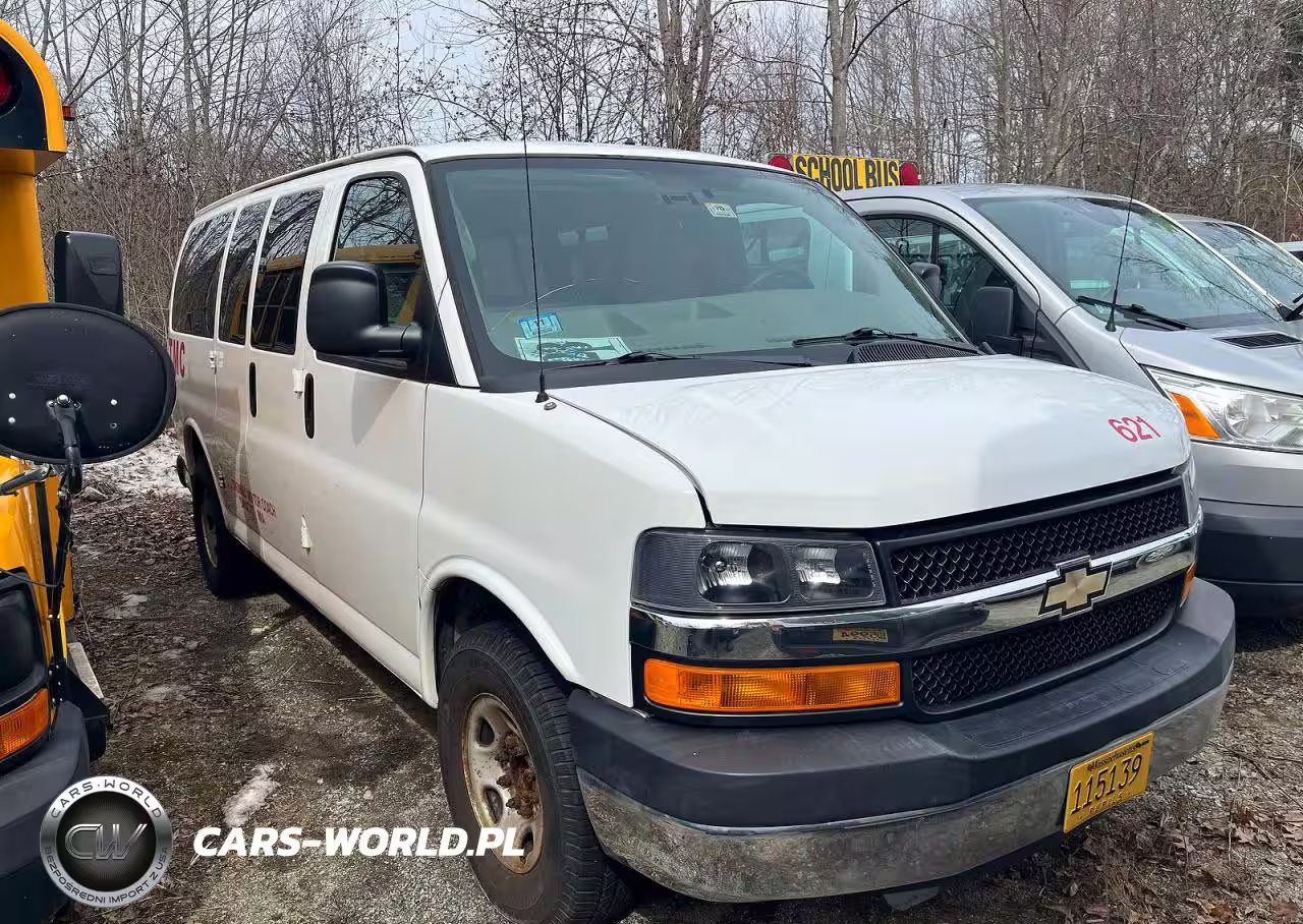 2011 Chevrolet Express G3500 Lt