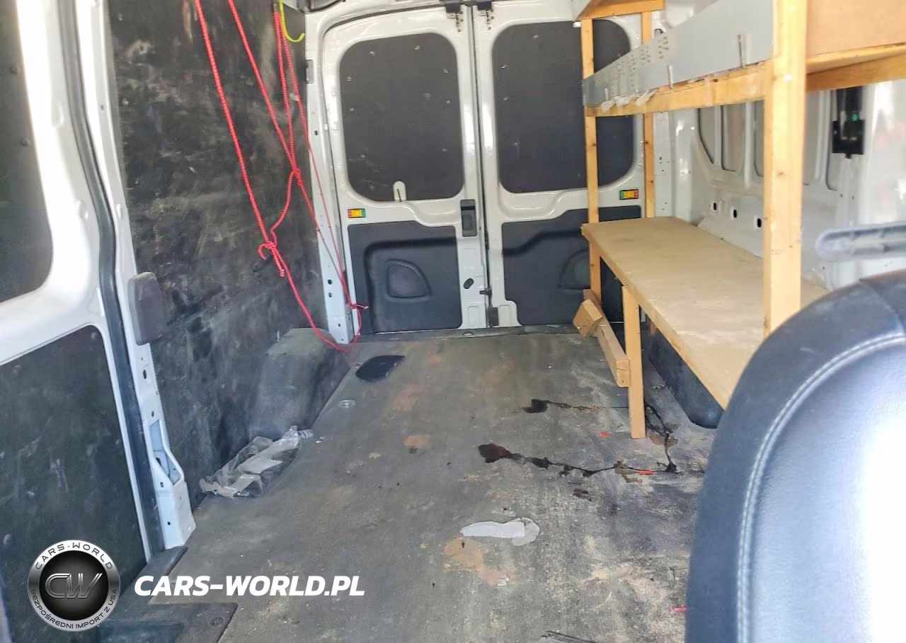 2022 Ford Transit T-250 VIN:1FTBR1C86NKA11523 - 10