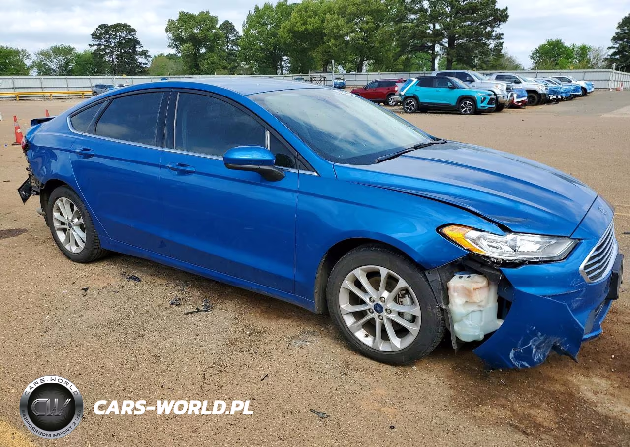 2019 Ford Fusion Se VIN:3FA6P0HD6KR170000 - 4