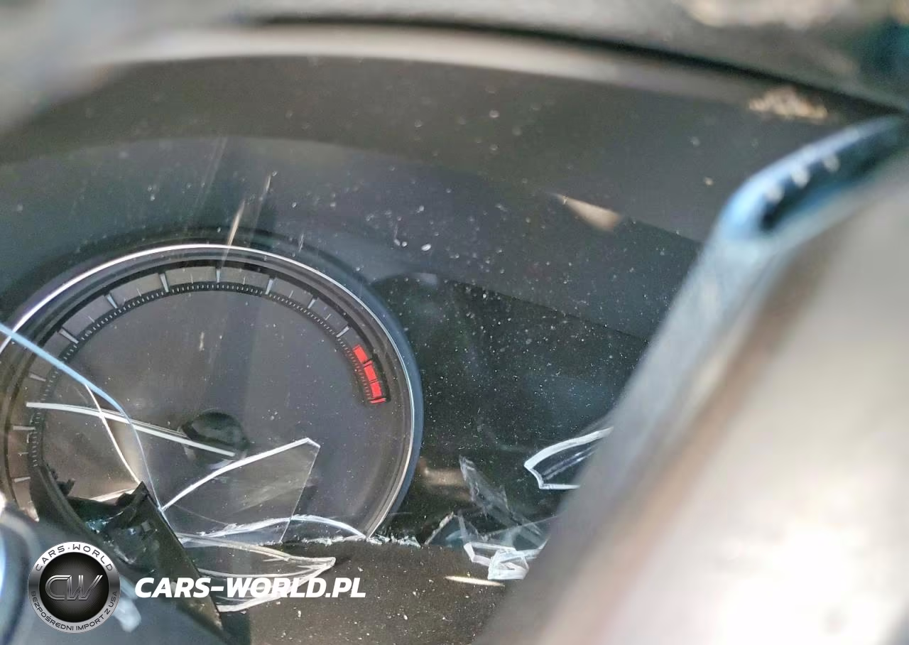 2019 Cadillac Xt4 Premium Luxury VIN:1GYFZCR43KF153327 - 9