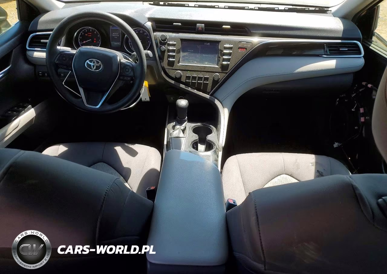 2018 Toyota Camry Le VIN:4T1B11HK5JU058323 - 8