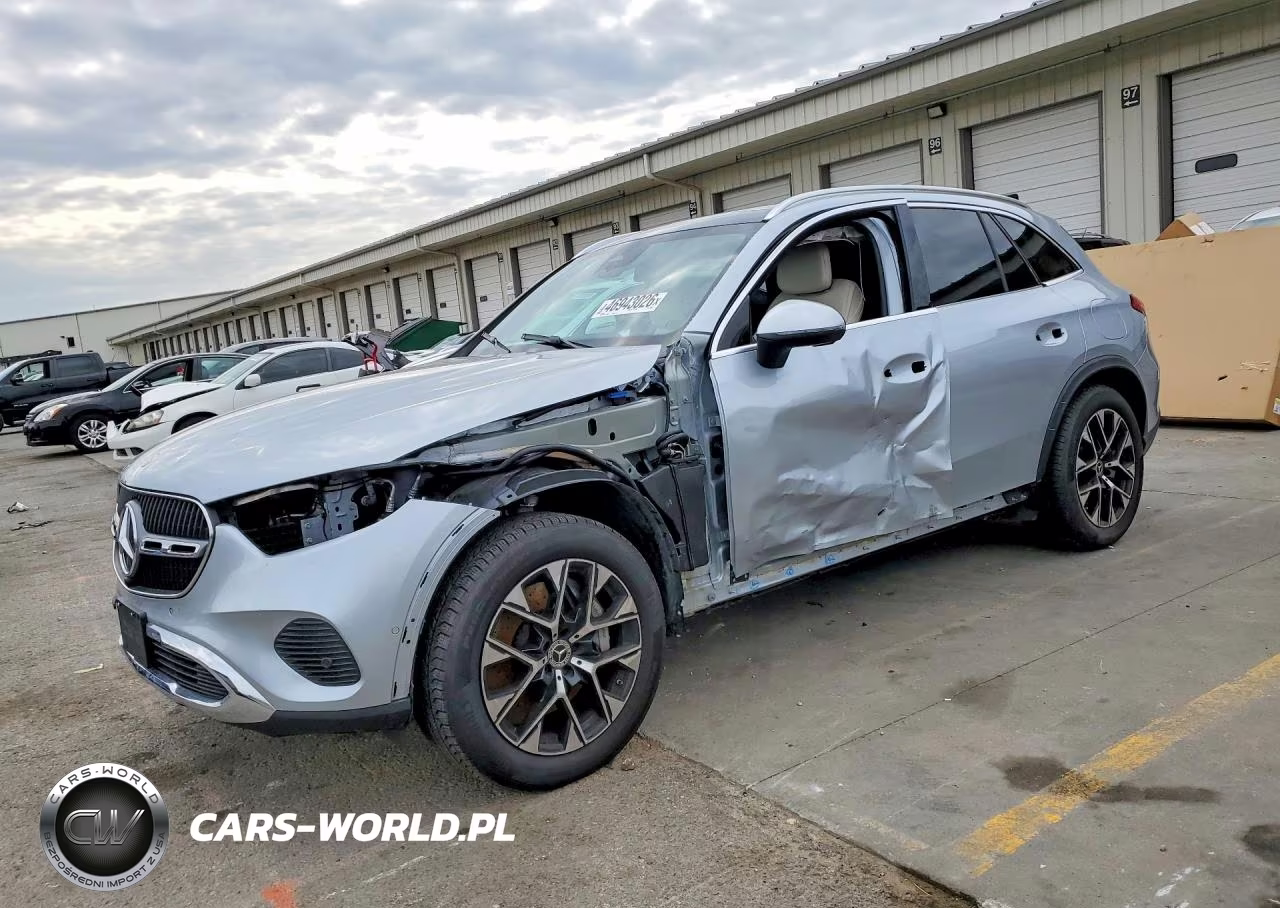 2025 Mercedes-Benz Glc 350E