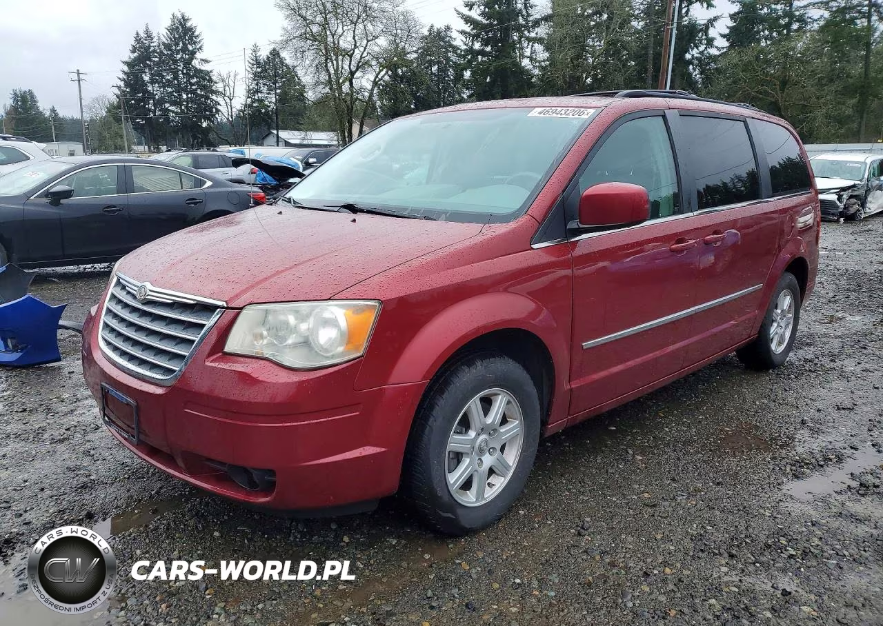2010 Chrysler Town & Country Touring