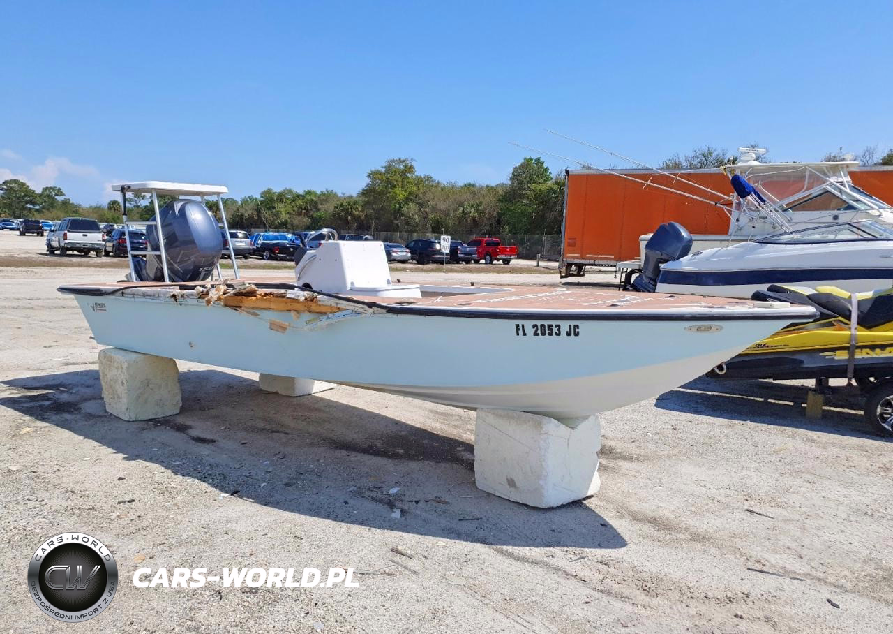 1995 Hewes Craft 20 Light Tackle - Boat
