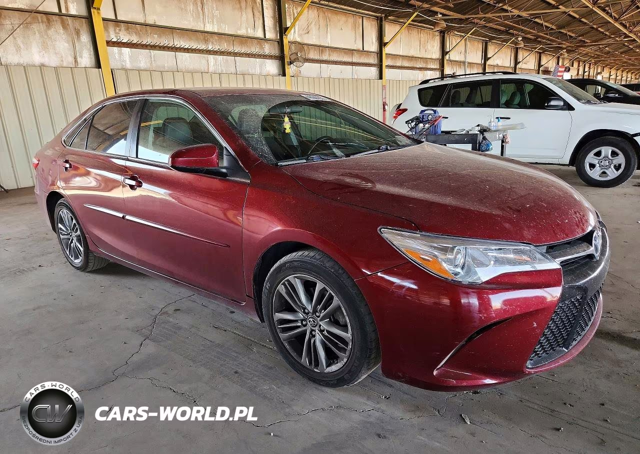 2017 Toyota Camry Se VIN:4T1BF1FK1HU739268 - 4