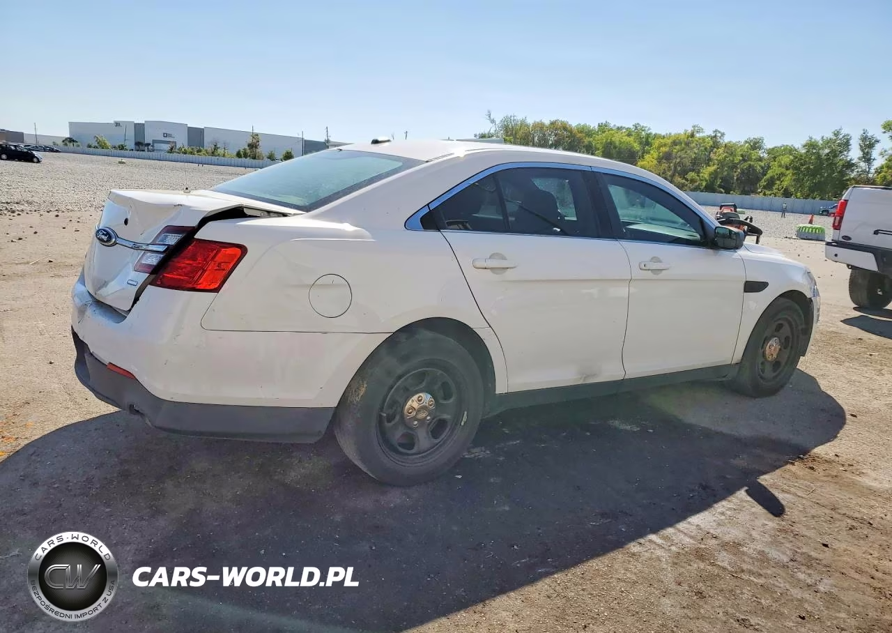 2013 Ford Taurus Police Interceptor VIN:1FAHP2M84DG213028 - 3