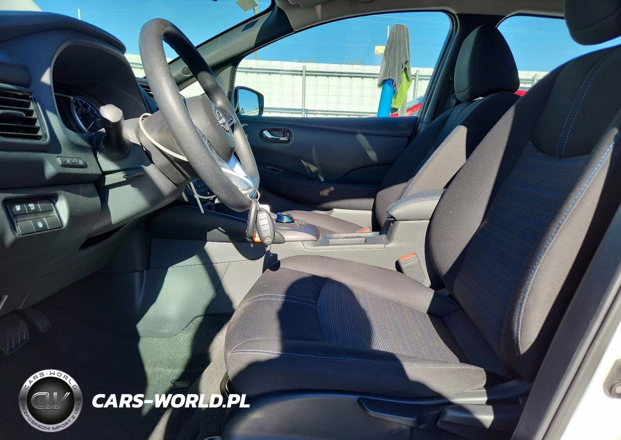 2025 Nissan Leaf S VIN:1N4AZ1BV0SC563274 - 7