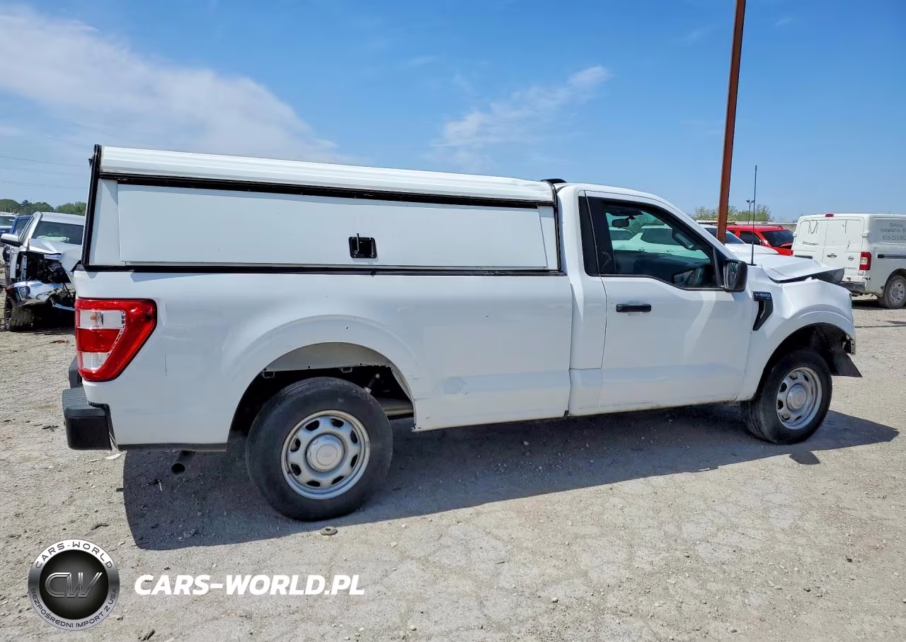 2023 Ford F150 VIN:1FTMF1CB8PKE18002 - 3