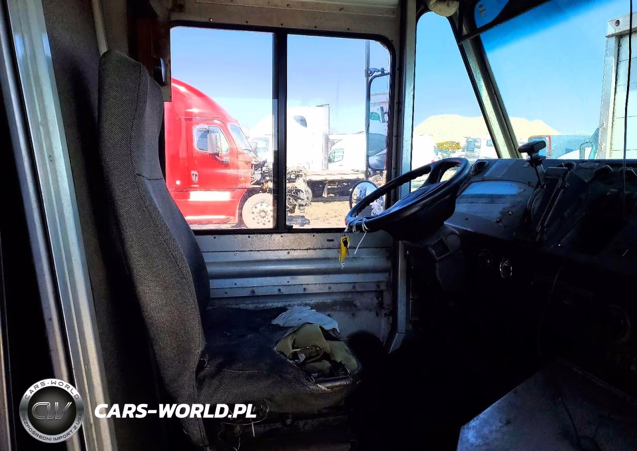 2010 Workhorse W42 Delivery Truck VIN:5B4KPD280A3439476 - 7