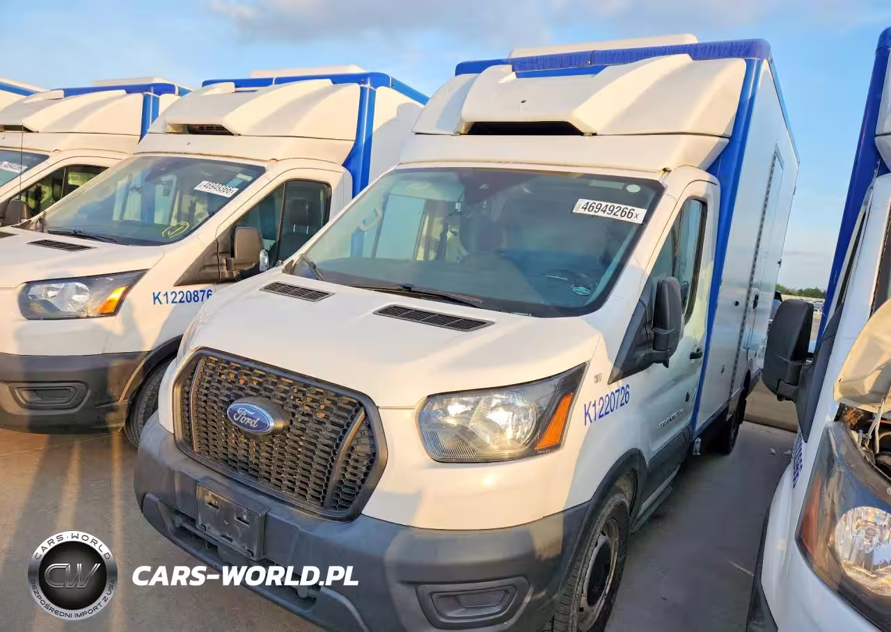 2022 Ford Transit Delivery Truck