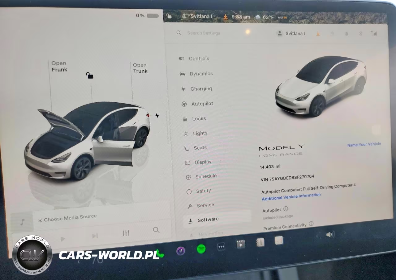 2025 Tesla Model Y VIN:7SAYGDED8SF270764 - 9