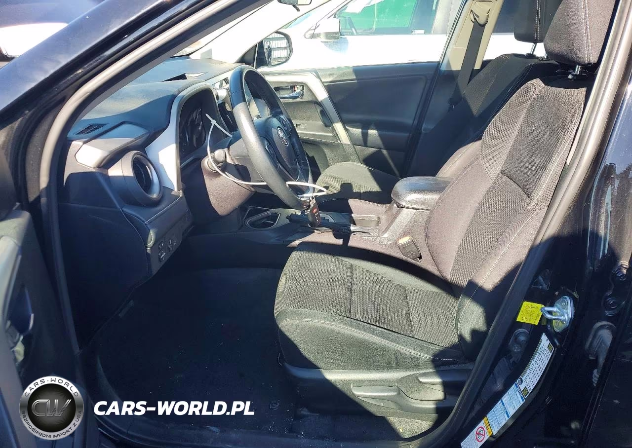 2017 Toyota Rav4 Xle VIN:2T3RFREV4HW602681 - 7