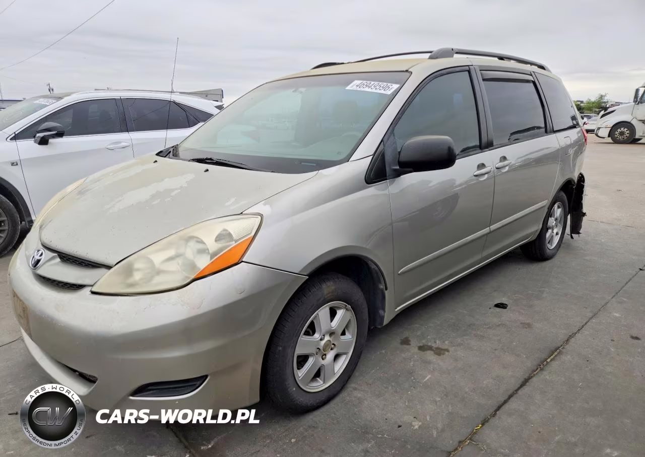 2006 Toyota Sienna Ce 8 Passenger