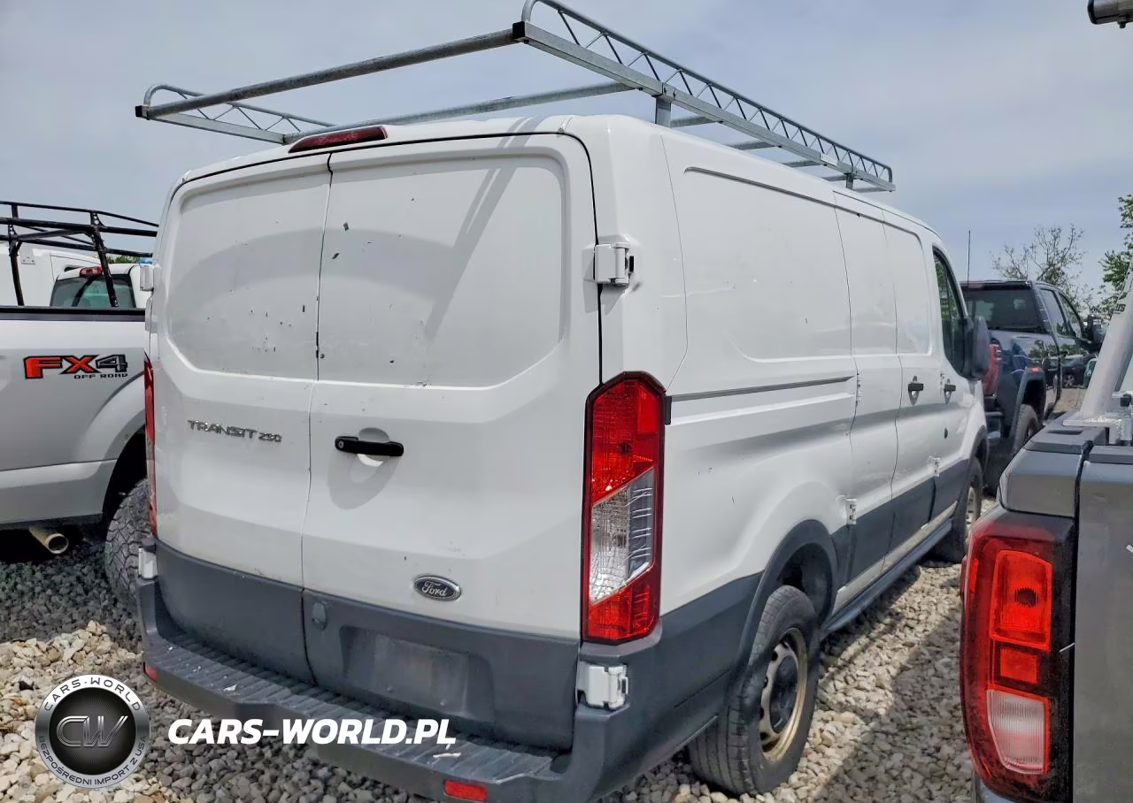 2019 Ford Transit T-250 VIN:1FTYR1ZM0KKA09647 - 3