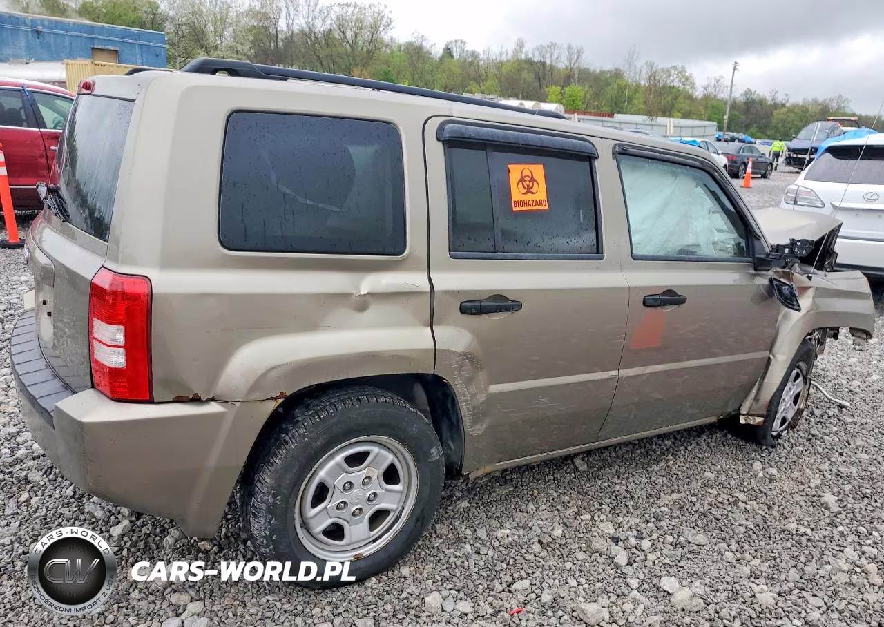 2007 Jeep Patriot Sport VIN:1J8FF28W97D365642 - 3