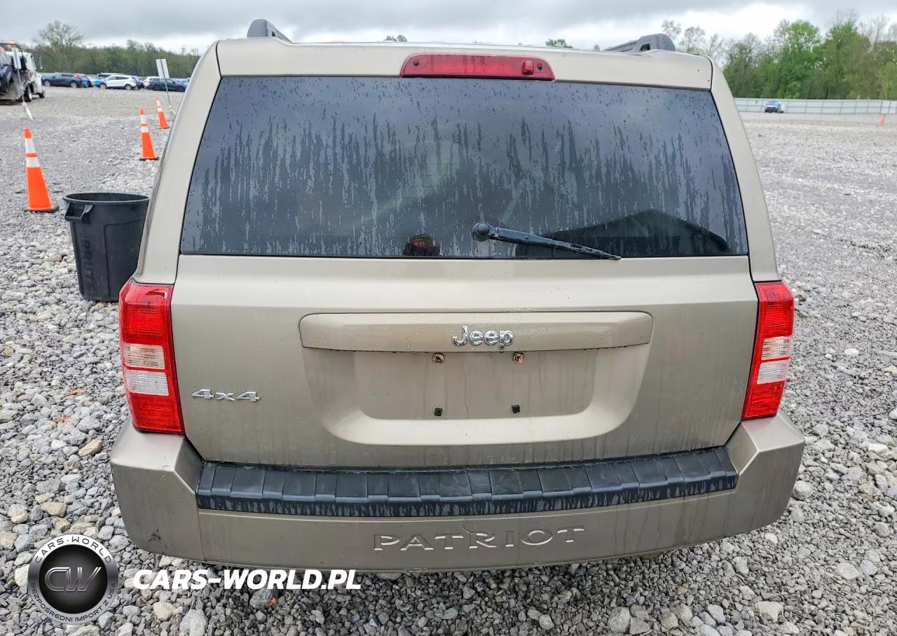 2007 Jeep Patriot Sport VIN:1J8FF28W97D365642 - 6