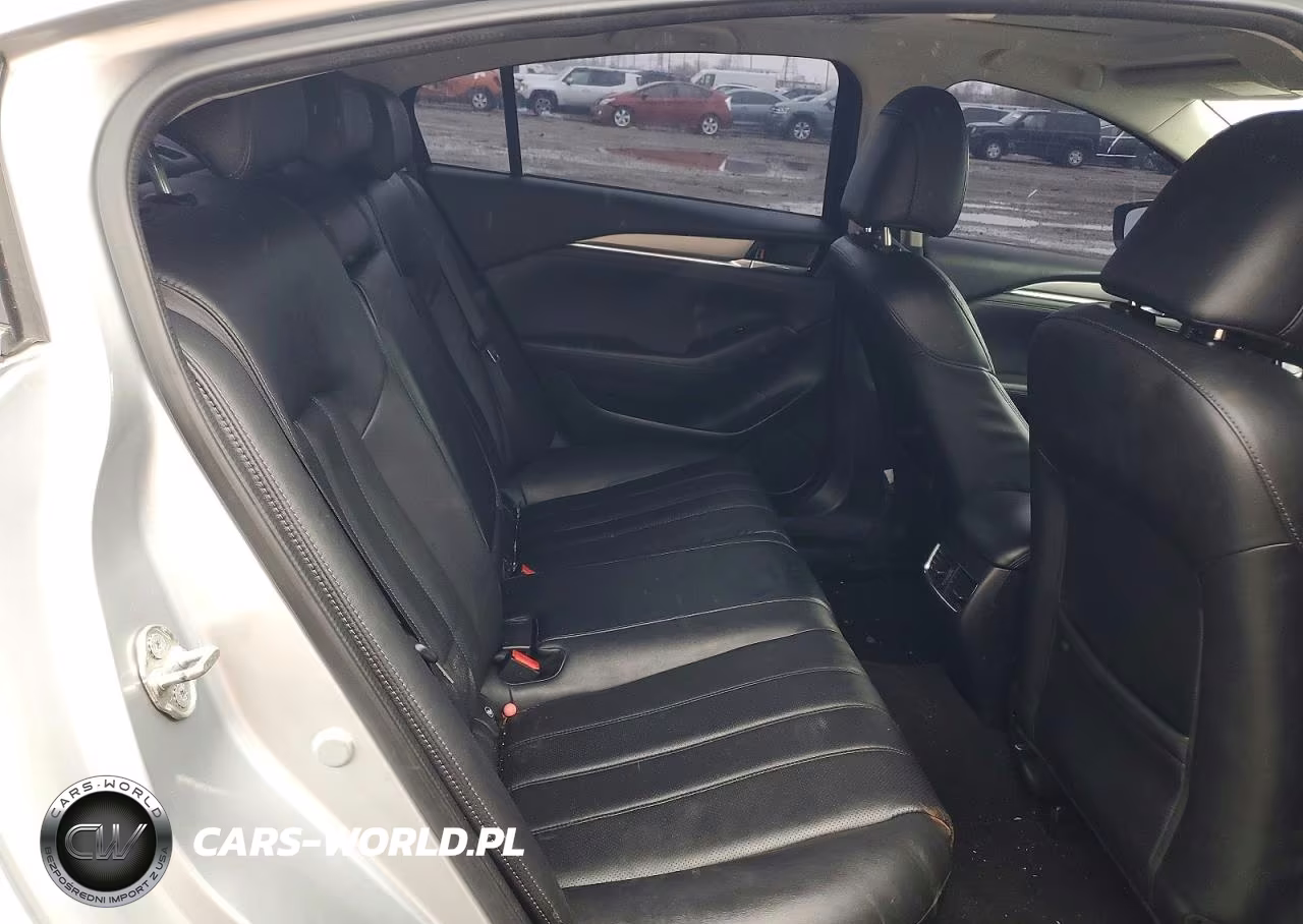 2018 Mazda 6 Touring VIN:JM1GL1VMXJ1307369 - 10
