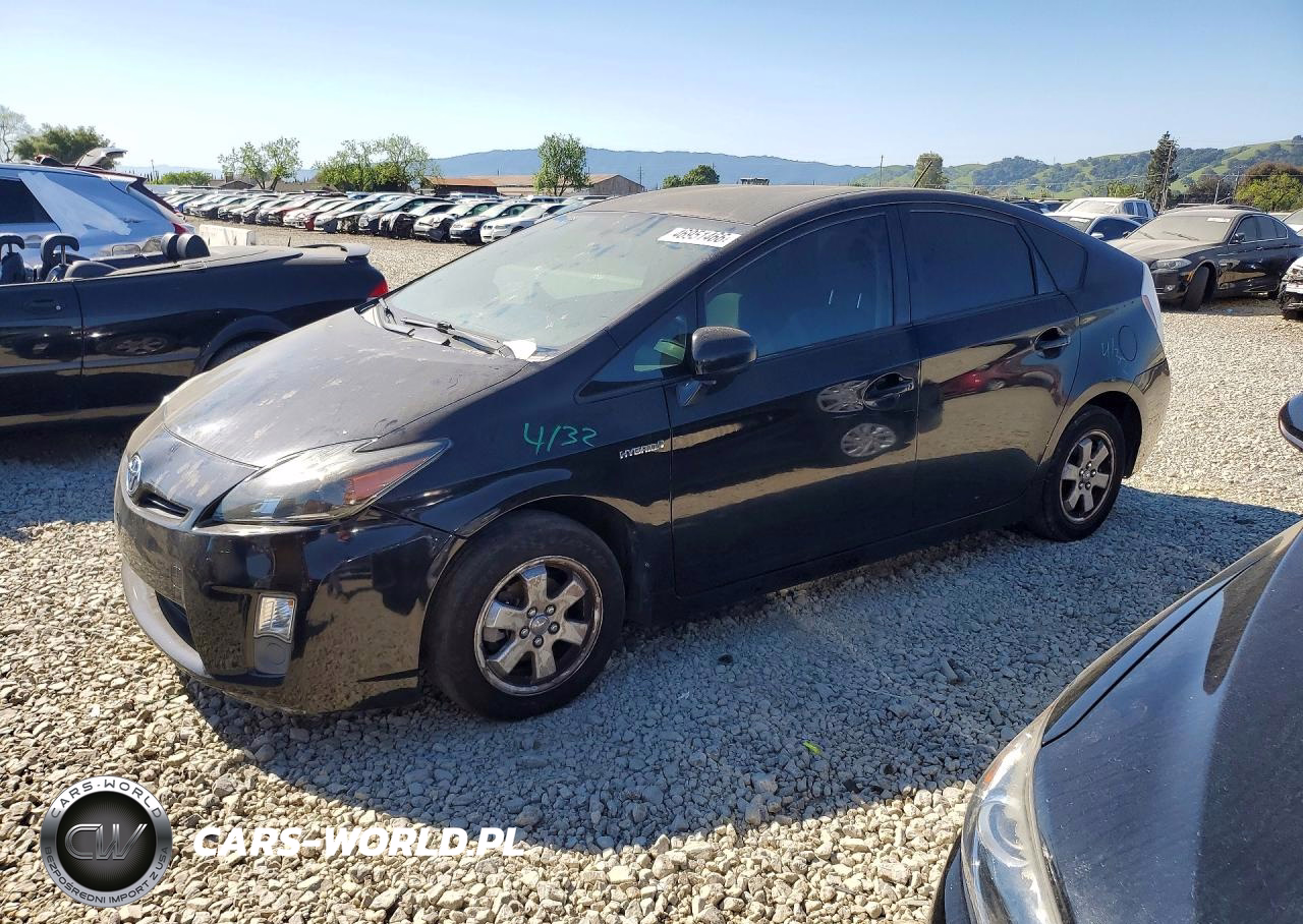 2011 Toyota Prius Three
