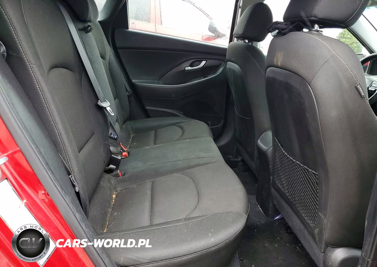 2018 Hyundai Elantra Gt Base VIN:KMHH35LE6JU024520 - 10