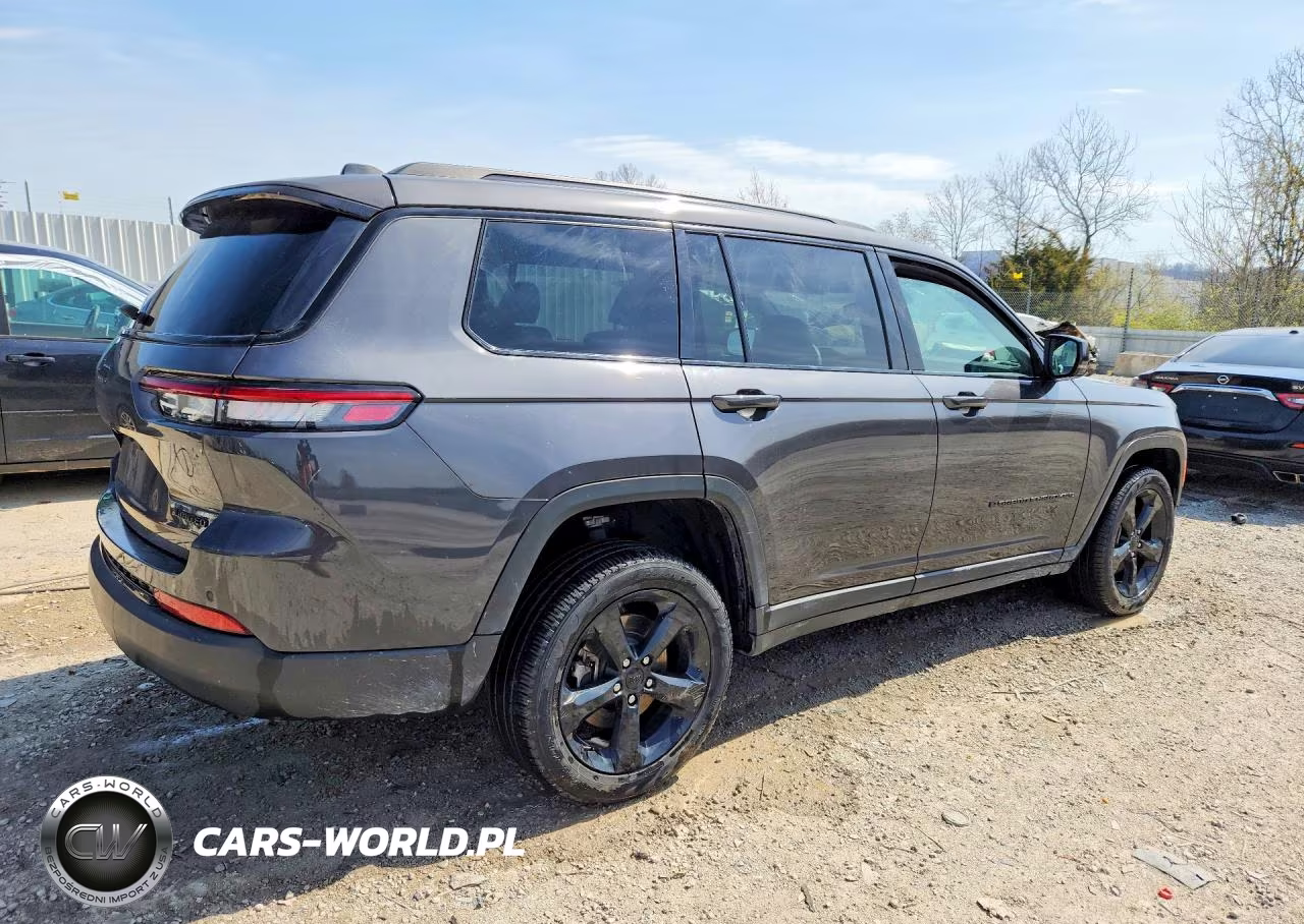 2024 Jeep Grand Cherokee L Limited VIN:1C4RJKBG7R8540924 - 3