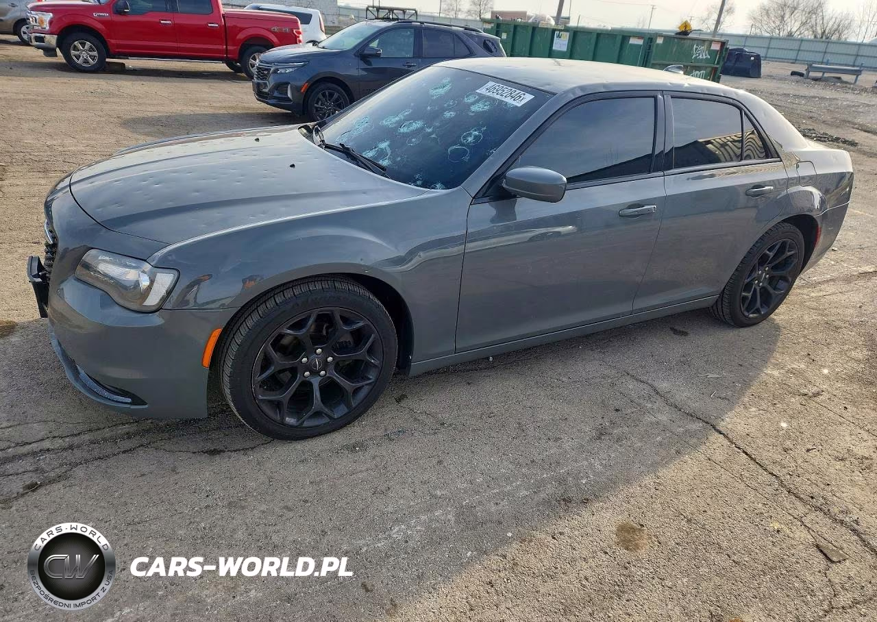 2019 Chrysler 300 S – zdjęcie 1 z 12
