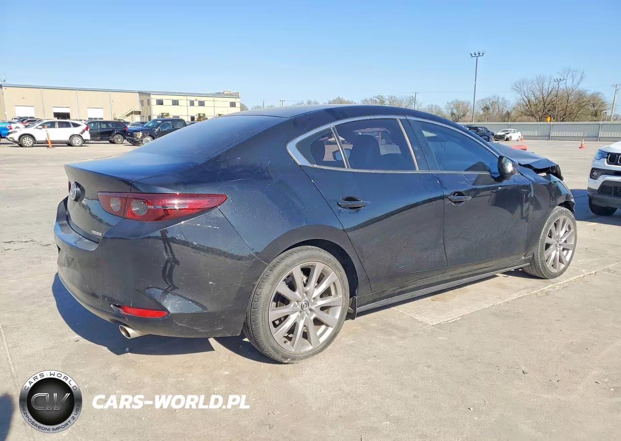 2021 Mazda 3 Preferred VIN:JM1BPACLXM1310009 - 3