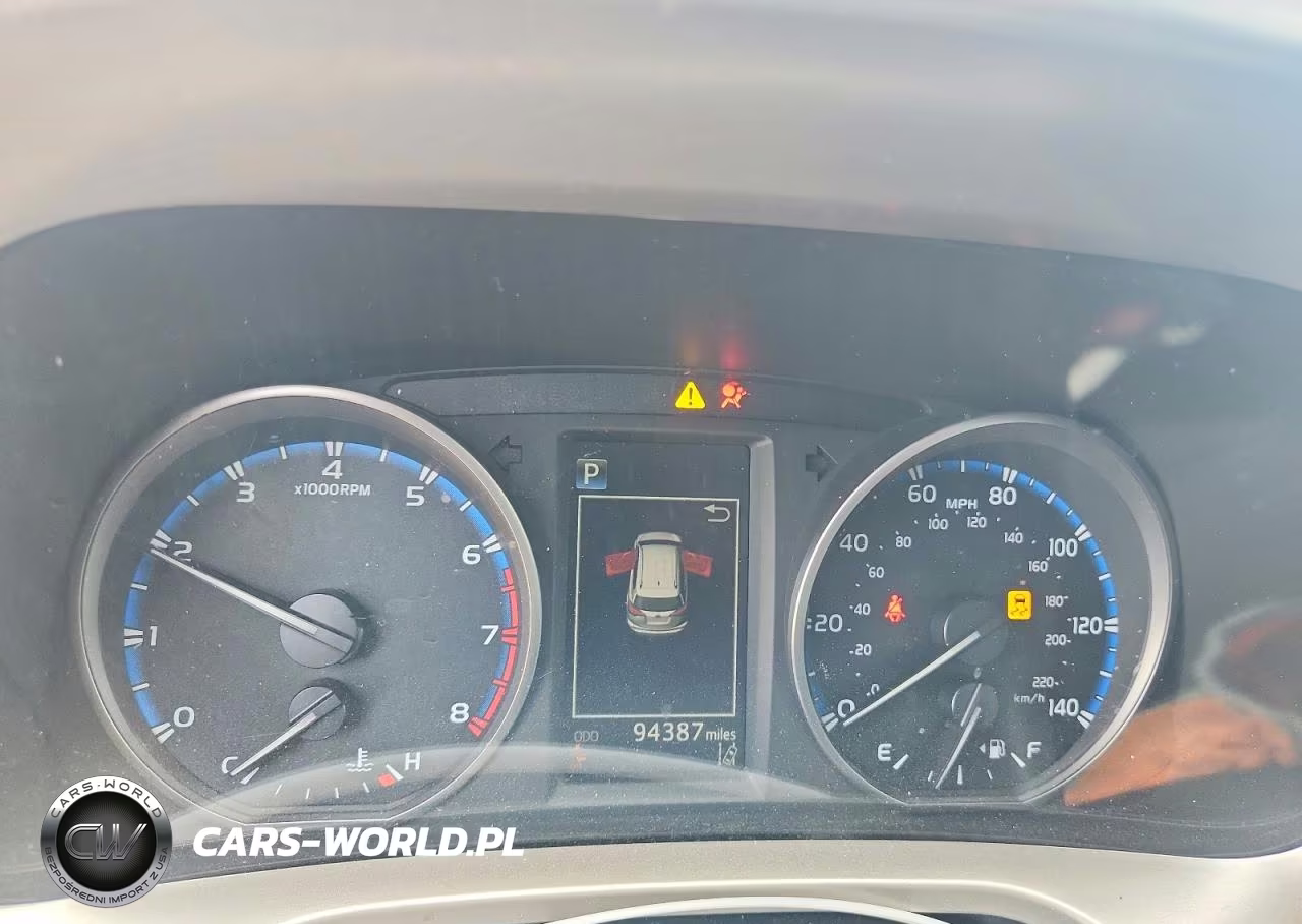 2017 Toyota Rav4 Le VIN:JTMBFREVXHD209220 - 9