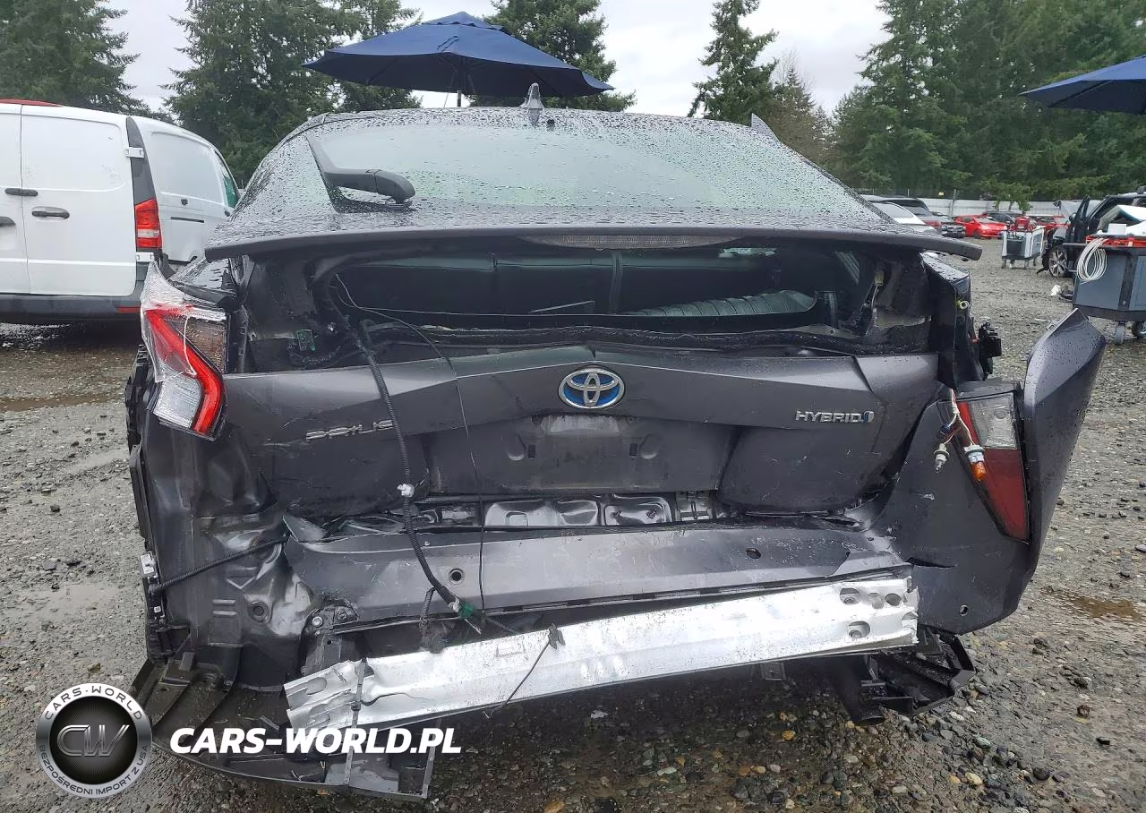 2018 Toyota Prius Two VIN:JTDKBRFU5J3067856 - 6