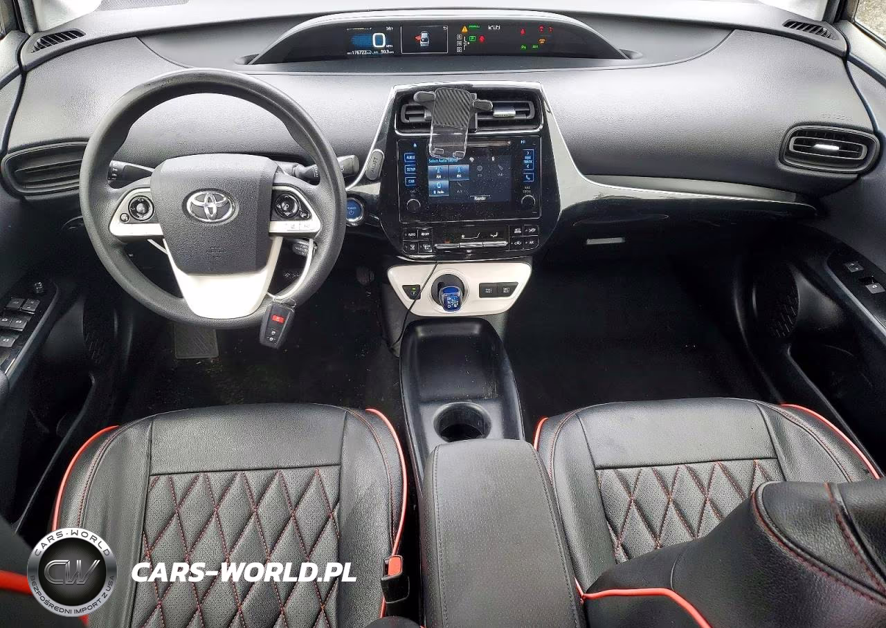 2018 Toyota Prius Two VIN:JTDKBRFU5J3067856 - 8