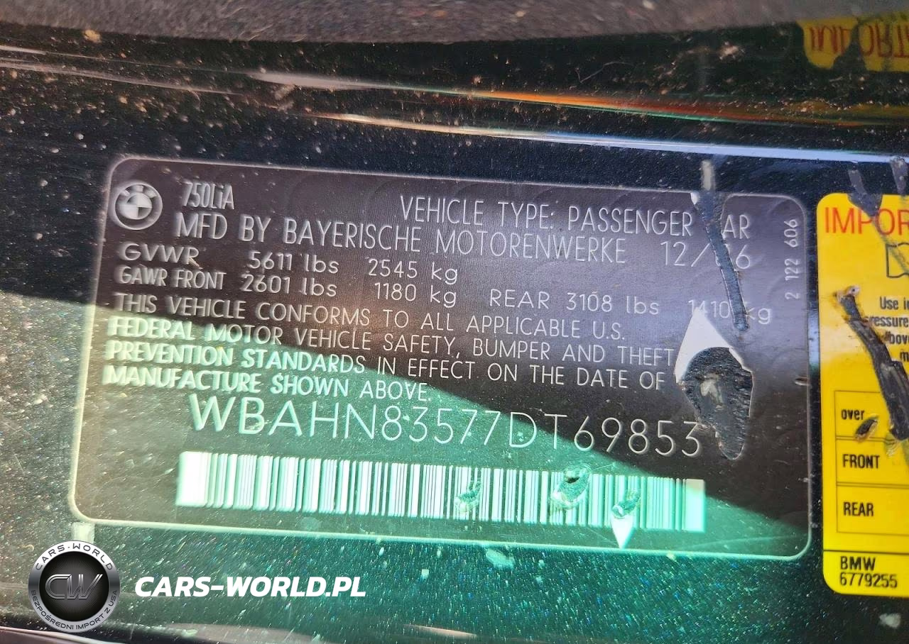 2007 BMW 750 VIN:WBAHN83577DT69853 - 12