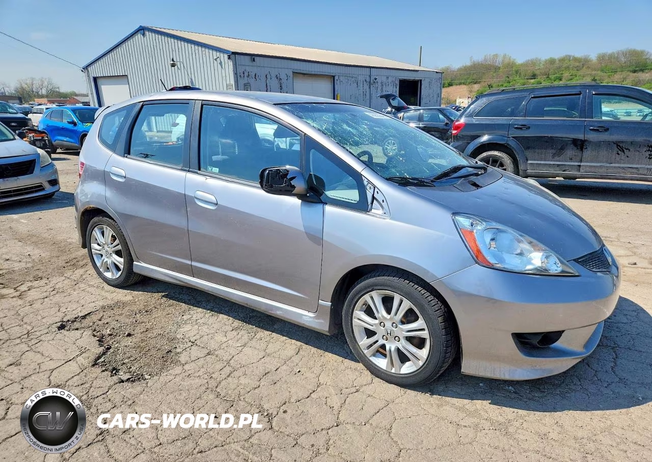 2009 Honda Fit Sport VIN:JHMGE88469S067269 - 4