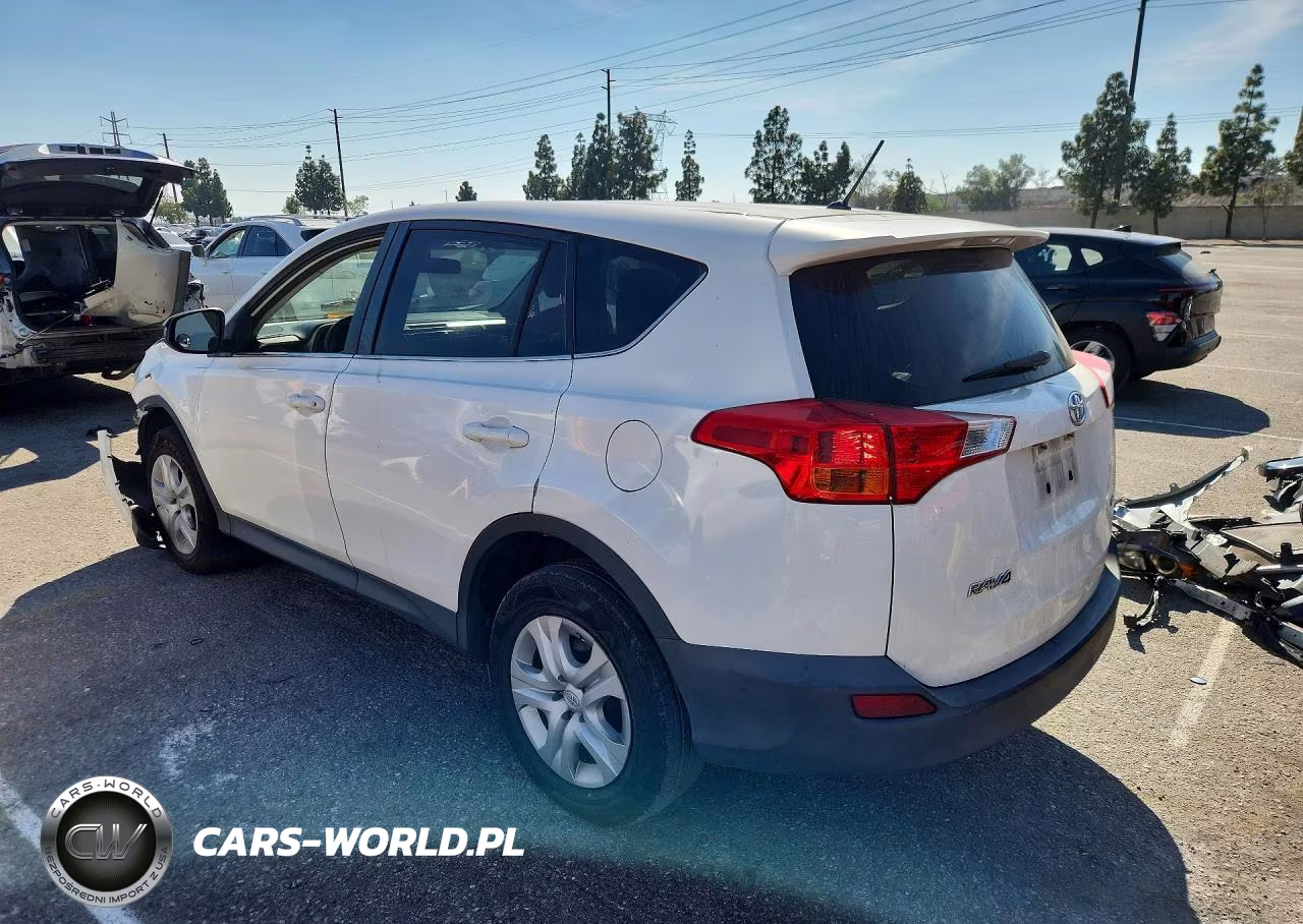 2015 Toyota Rav4 Le VIN:JTMZFREV0FJ028818 - 2