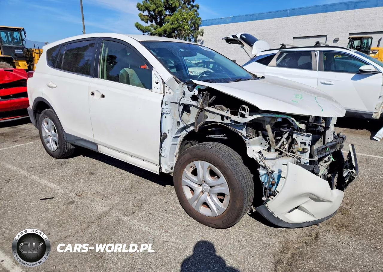 2015 Toyota Rav4 Le VIN:JTMZFREV0FJ028818 - 4