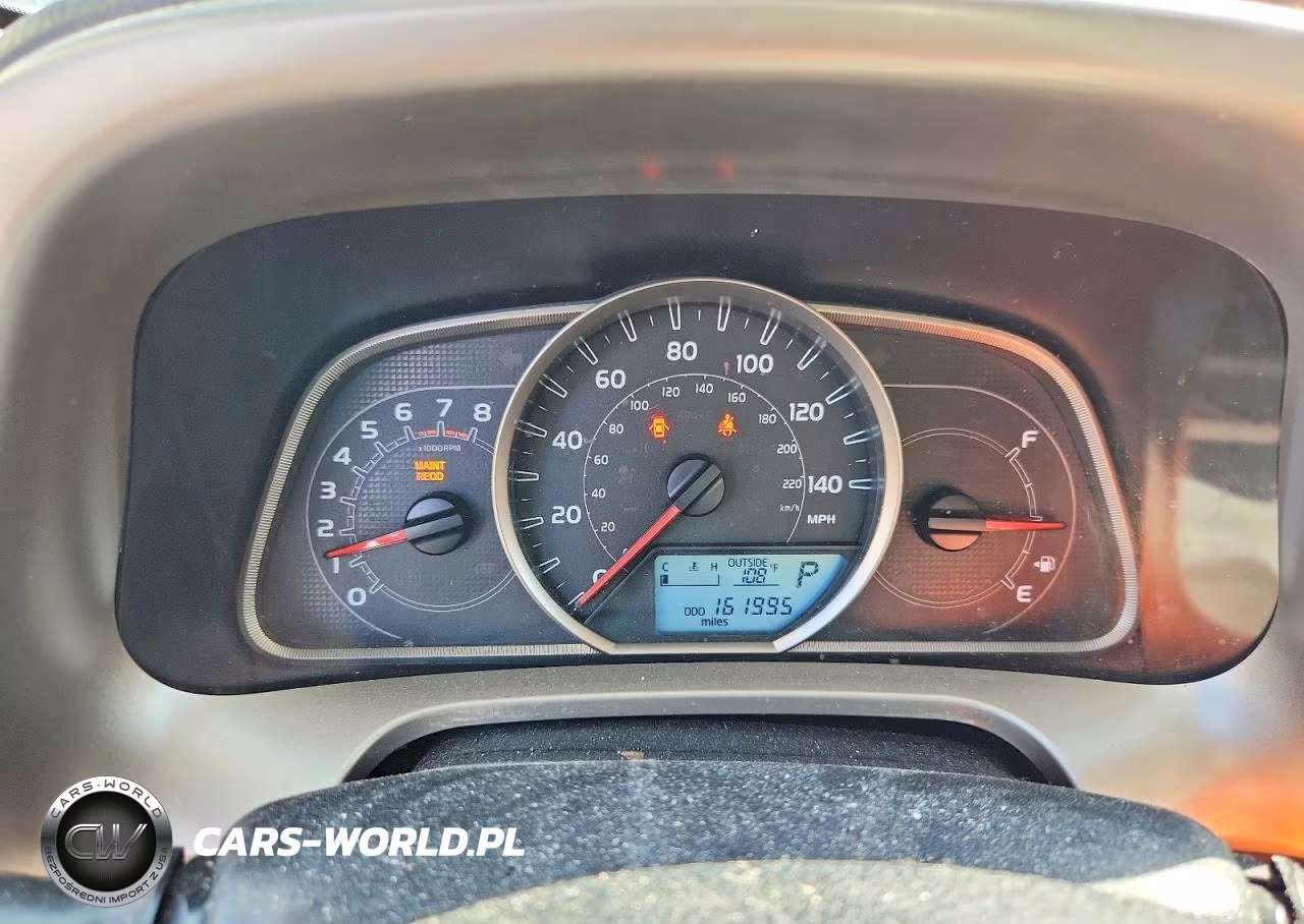 2015 Toyota Rav4 Le VIN:JTMZFREV0FJ028818 - 9