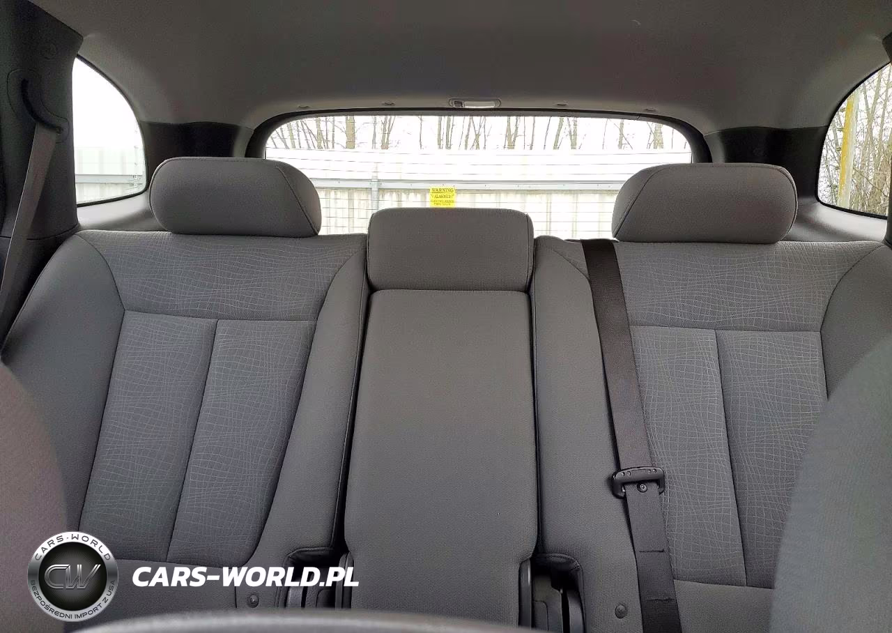 2011 Hyundai Santa Fe Gls VIN:5XYZG3AB0BG071605 - 10
